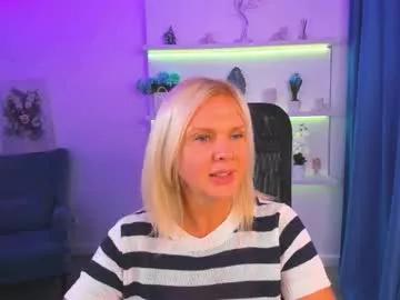 Group agathaklouin on Chaturbate