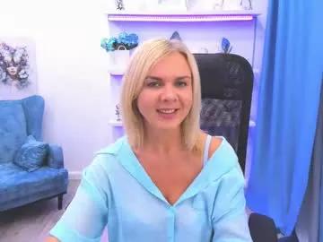 Group agathaklouin on Chaturbate