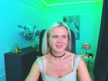 Group agathaklouin on Chaturbate