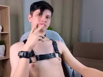 Freechat allert_ on Chaturbate