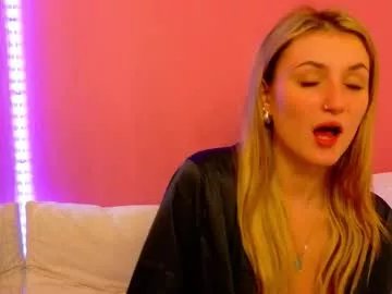 Freechat anaayss on Chaturbate