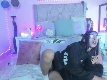 Freechat andromedashine on Chaturbate