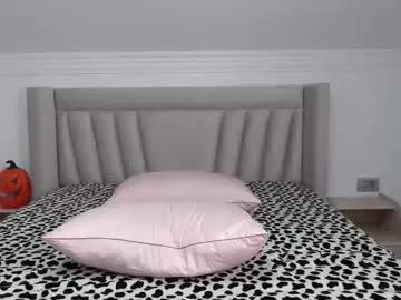 Freechat angelcat001 on Chaturbate