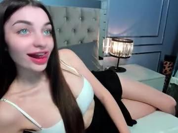 Freechat angelinawett on Chaturbate
