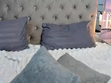 Freechat angelinawett on Chaturbate