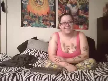 angelshempire420 — chill vibes only while i tattoo #feet #chubby #tattooedwife sub to O.F [175 tokens remaining]
