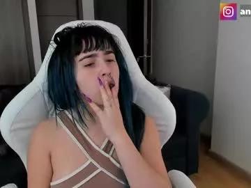 annie_snow_ on Chaturbate 