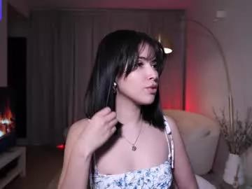 anniehillofficial_ on Chaturbate 