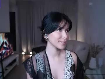anniehillofficial_ on Chaturbate 