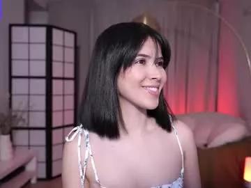 anniehillofficial_ on Chaturbate 