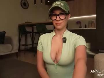 annvelvet on Chaturbate