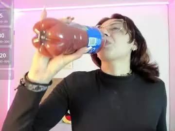 Freechat april_dumont on Chaturbate