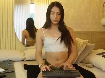 Private ariaa_isabell on Chaturbate