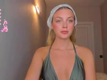 Away ashbunny_ on Chaturbate