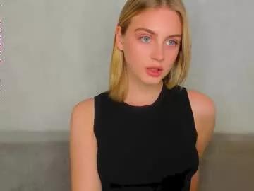 Away ashbunny_ on Chaturbate
