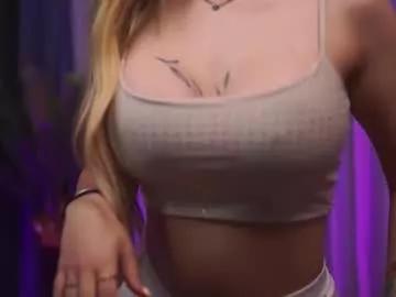 Freechat avashay on Chaturbate