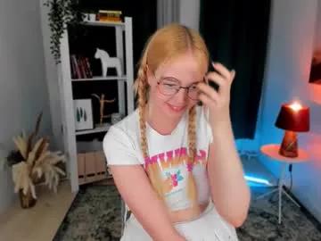 Group bellamontgomery on Chaturbate