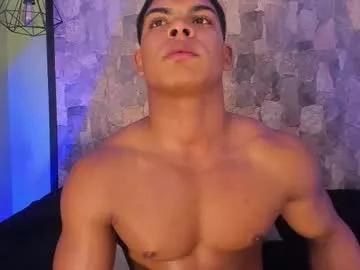 Hot bruce_stroud from Chaturbate bruce_stroud from Chaturbate