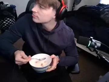 Freechat bubblebuttbdn on Chaturbate