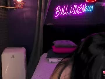 bull_vixen2001 on Chaturbate 