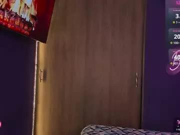bull_vixen2001 on Chaturbate 