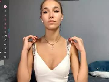Naked Caitlinmorgenroth wants you to fuck her body now caitlinmorgenroth from Chaturbate