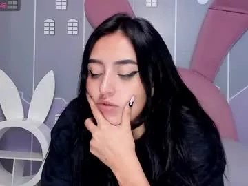 Freechat camilahunter__ on Chaturbate