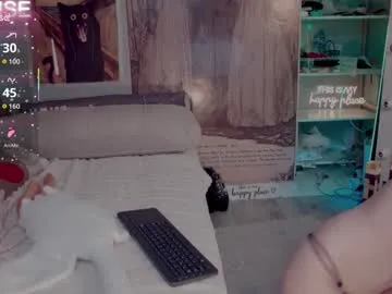 careful_i_bite on Chaturbate