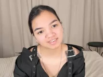 Freechat charitybergeaux on Chaturbate