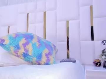 crystal_sm on Chaturbate 