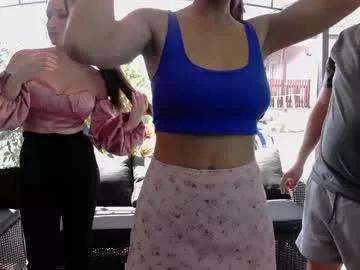 Freechat cute00kiara on Chaturbate