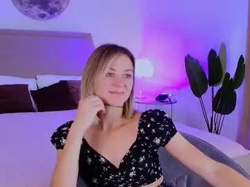 Freechat cutemirage on Chaturbate