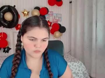 Freechat daeneryslove_doll on Chaturbate