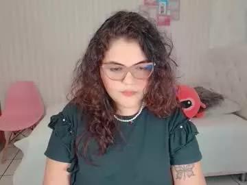 Freechat daeneryslove_doll on Chaturbate