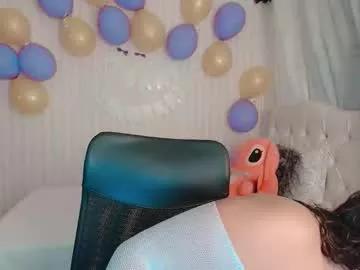 Freechat daeneryslove_doll on Chaturbate