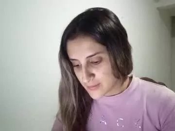 Freechat danellahouston on Chaturbate