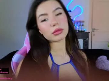 Freechat deniseone on Chaturbate