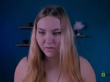 dina_bloom — GOAL: showing ass [8 tokens remaining] Welcome to my room! #18 #nonude  #c2c  #young #hairy