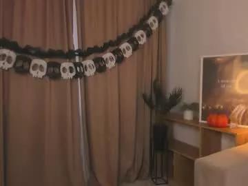 Check out Elina_star, she wants to masturbate for you elina_star from Chaturbate