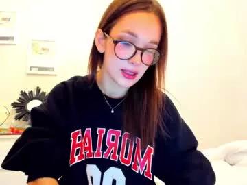 ellie_leen on Chaturbate