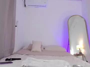 Try cute performer Elza_fuentes01 elza_fuentes01 from Chaturbate