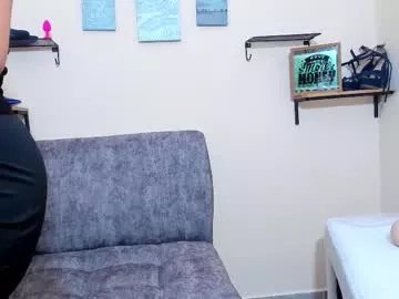 Freechat evapalmer_1 on Chaturbate