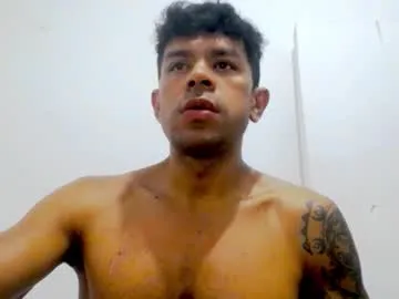 exoticboybigdick on Chaturbate