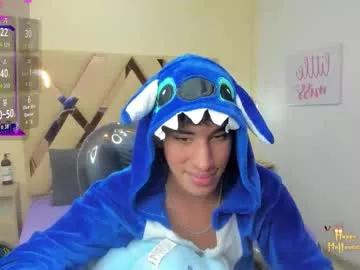 Admire sweet model Ferphoenix_ ferphoenix_ from Chaturbate