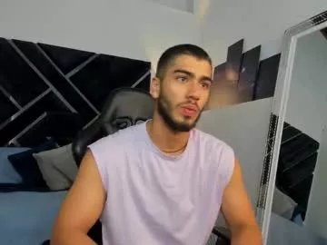 Freechat francobanderas1 on Chaturbate