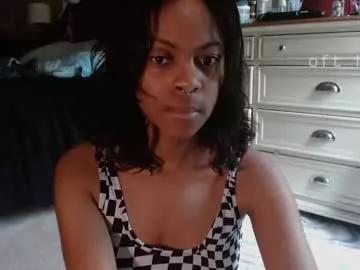 Freechat happysoft on Chaturbate