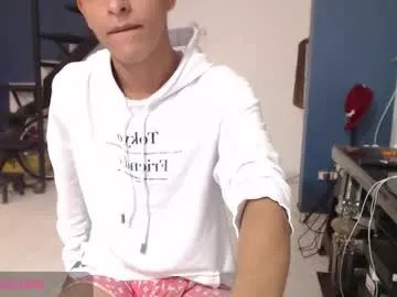 Freechat hardsexlove08 on Chaturbate