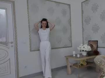 Freechat helenbenit on Chaturbate