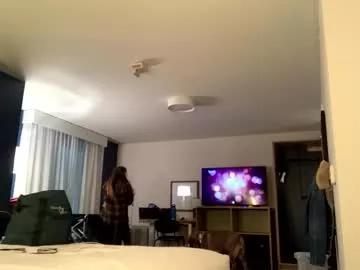 intothewoodswego from Chaturbate