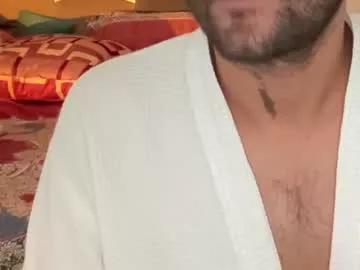 Check out hot slut Itsmylife021 itsmylife021 from Chaturbate